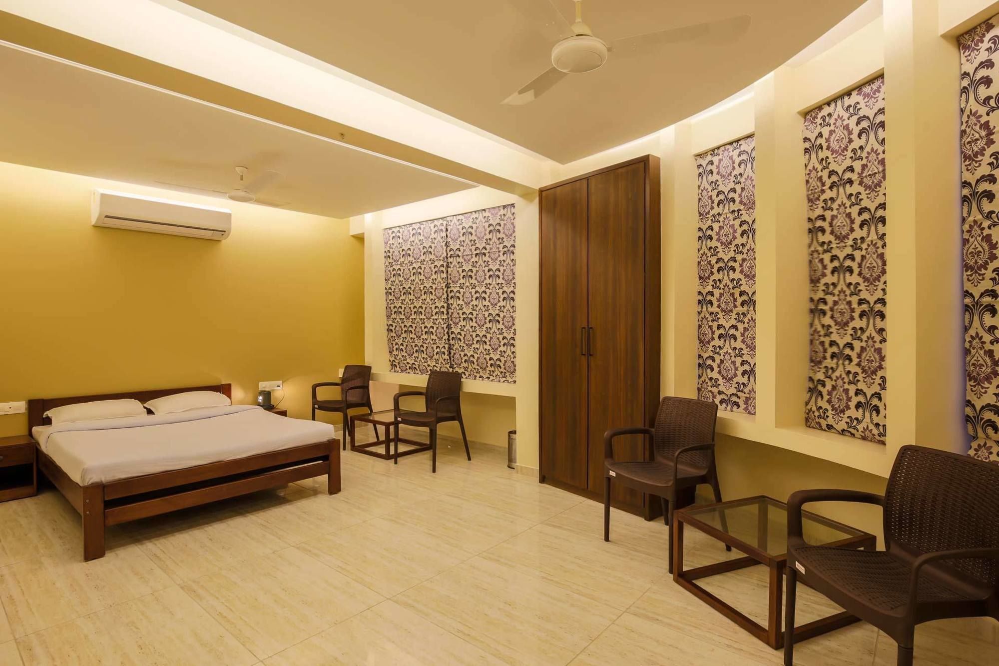 Hotel Darshan Kolhapur Exterior photo